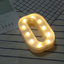 Load image into Gallery viewer, Luminoso led carta luz da noite criativo 26 inglês alfabeto número bateria lâmpada romântico festa de casamento decoração