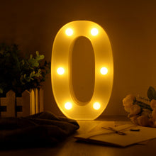 Load image into Gallery viewer, Luminoso led carta luz da noite criativo 26 inglês alfabeto número bateria lâmpada romântico festa de casamento decoração